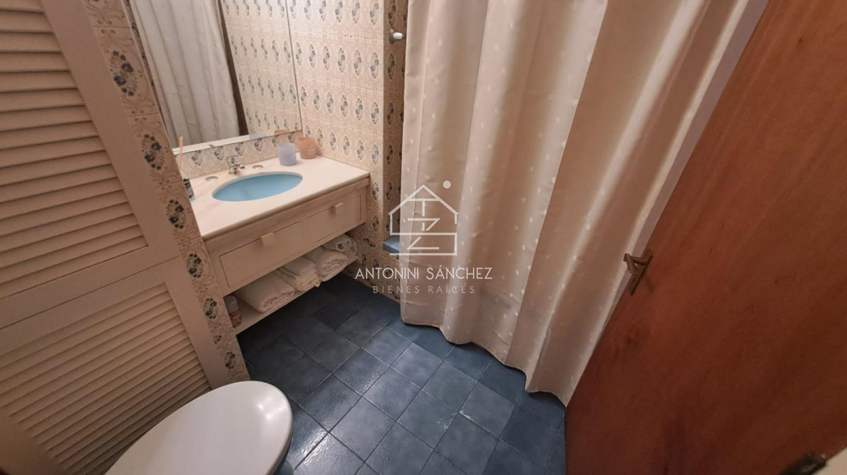 Apartamento ID.517 - Apartamento en venta en Península - Punta del Este. Ref. 5915