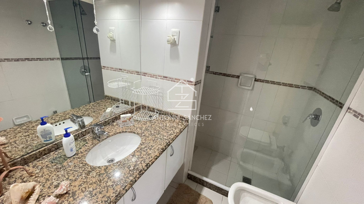 Apartamento ID.483 - Apartamento en Alquiler Anual - Zona Península Ref. 6553