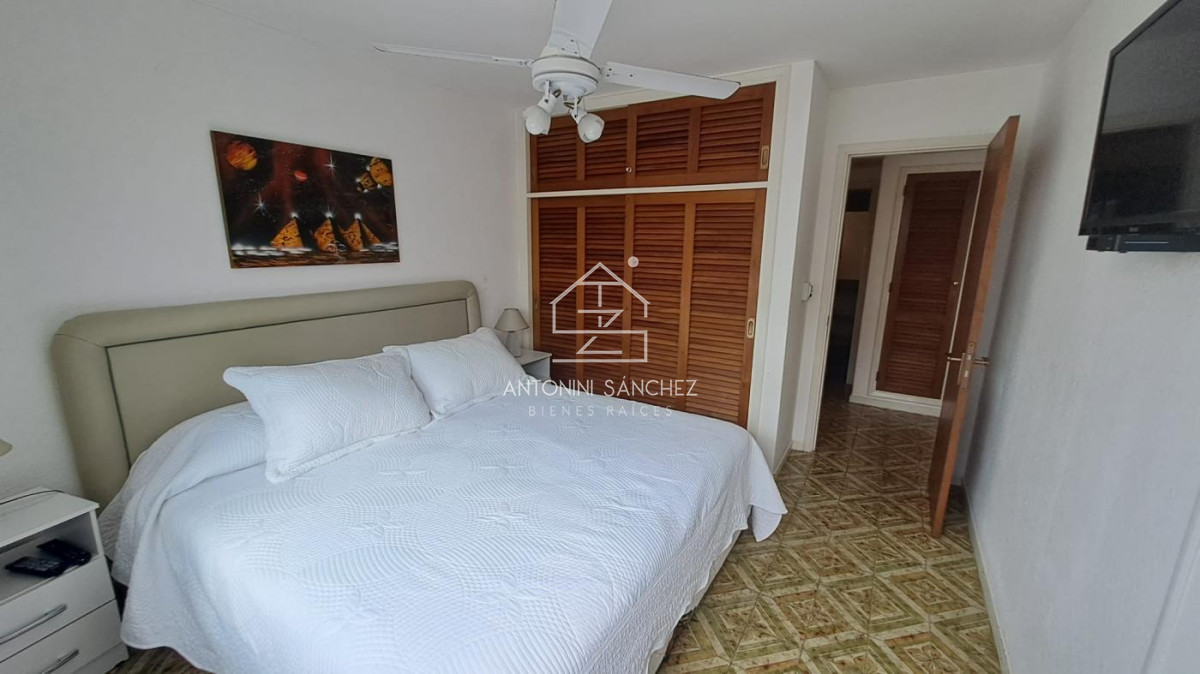 Apartamento ID.517 - Apartamento en venta en Península - Punta del Este. Ref. 5915