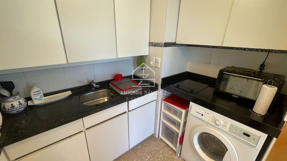 Apartamento ID.483 - Apartamento en Alquiler Anual - Zona Península Ref. 6553