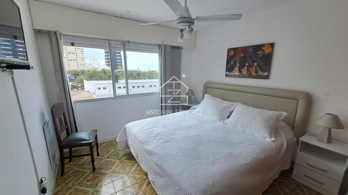 Apartamento ID.517 - Apartamento en venta en Península - Punta del Este. Ref. 5915