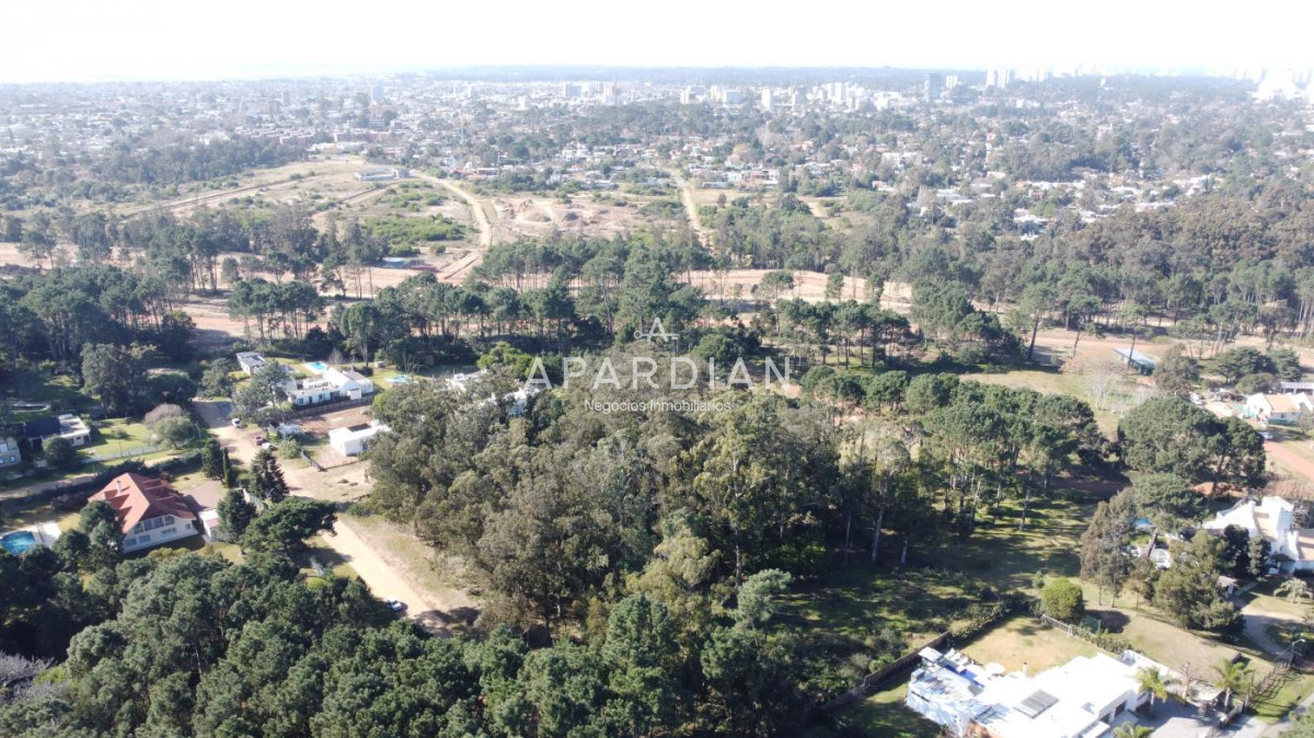 Terreno ID.21097776 - Terreno en Parque Burnett - Maldonado. Ref. 4285