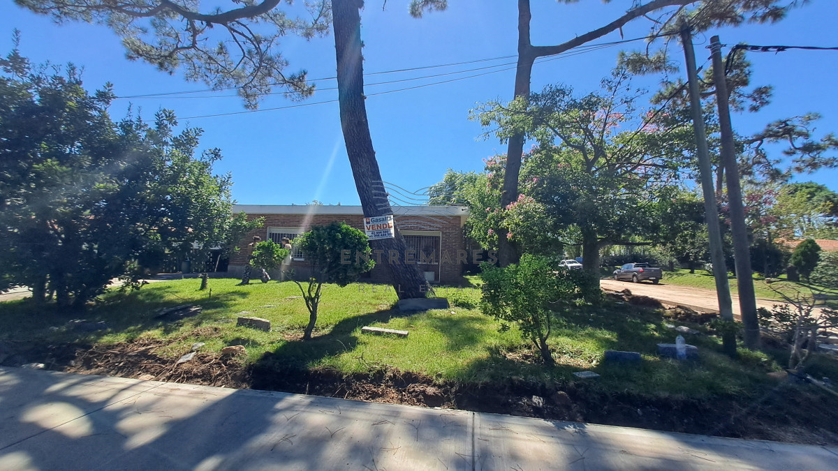 Casa ID.176 - Casa En Venta - Zona Aidy Grill Ref. 7026