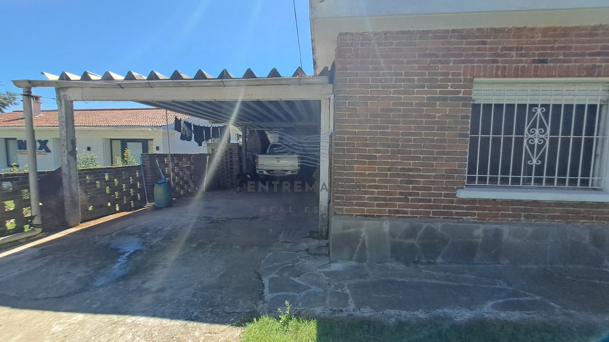 Casa ID.176 - Casa En Venta - Zona Aidy Grill Ref. 7026
