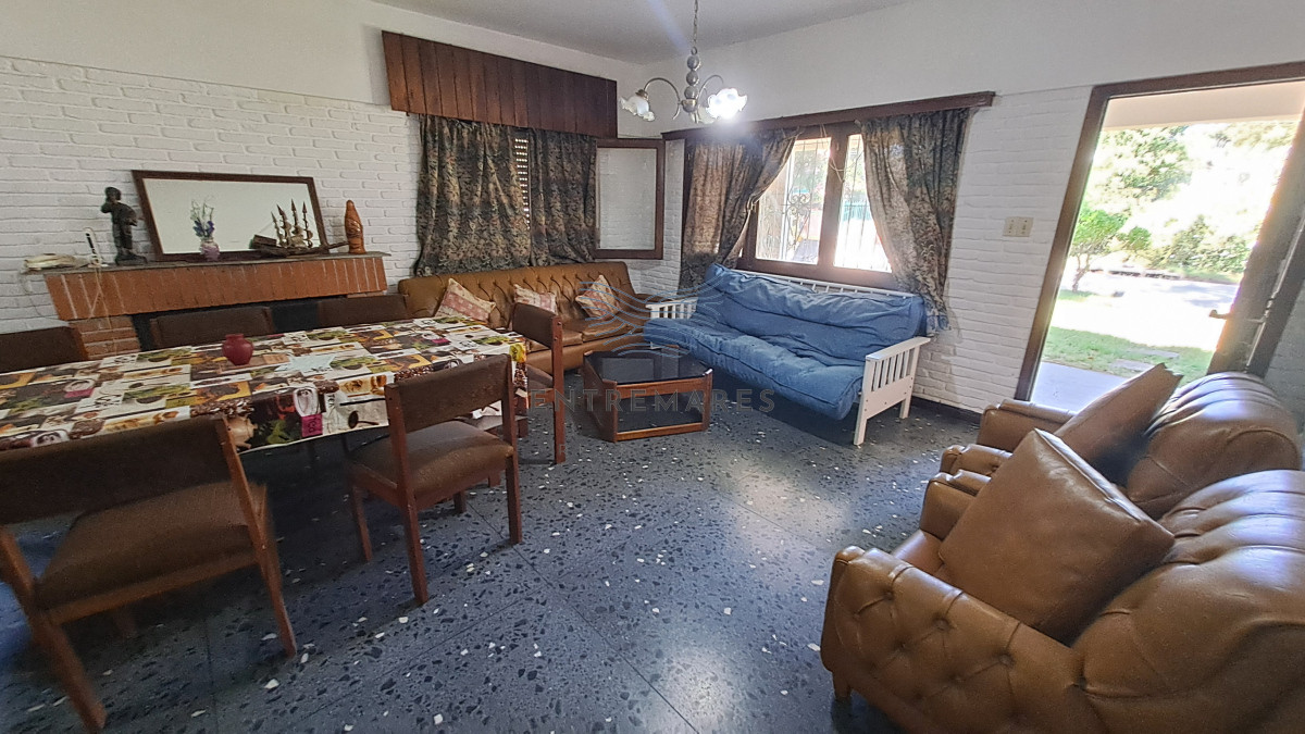 Casa ID.176 - Casa En Venta - Zona Aidy Grill Ref. 7026