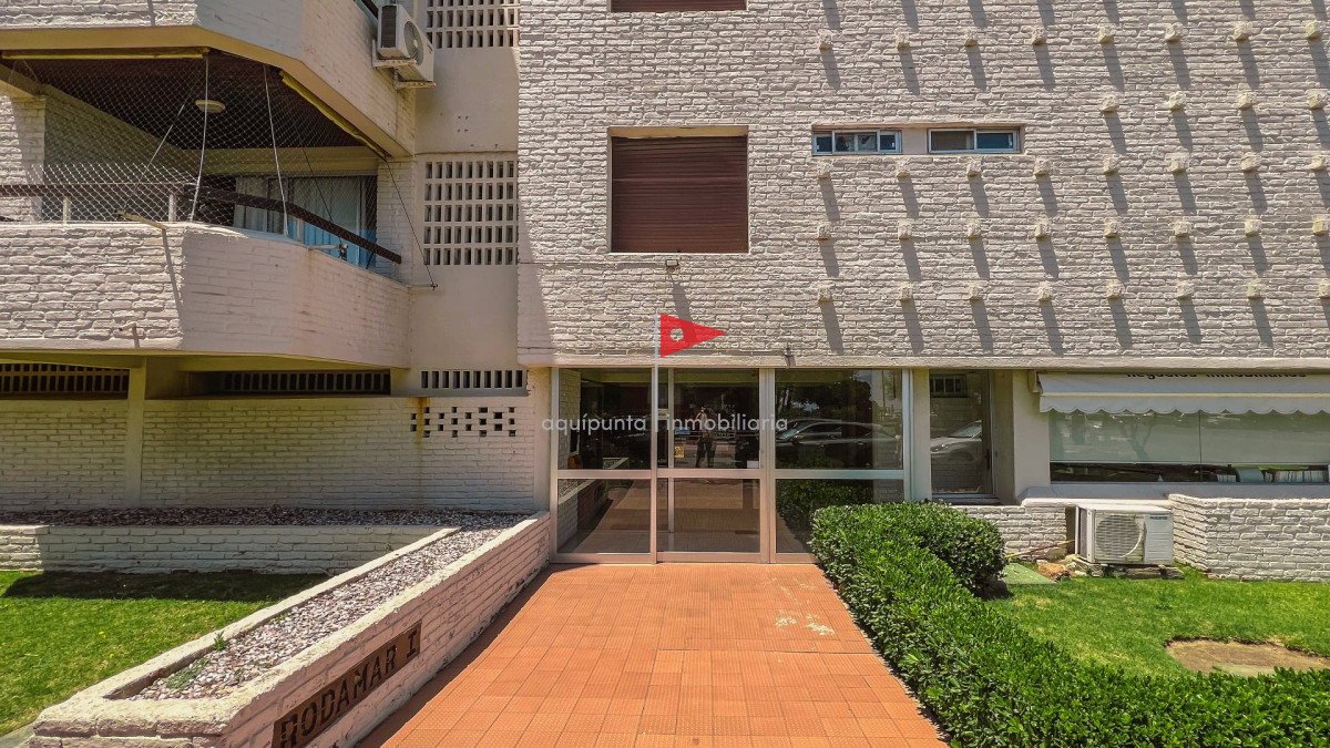 Apartamento ID.243 - Venta apto en Piriapolis edificio Rodamar