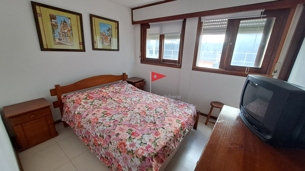 Apartamento ID.248 - Apartamento en Venta - Zona Península Ref. 7086