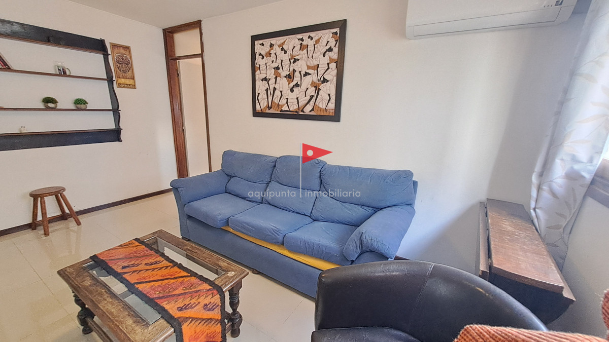 Apartamento ID.248 - Apartamento en Venta - Zona Península Ref. 7086