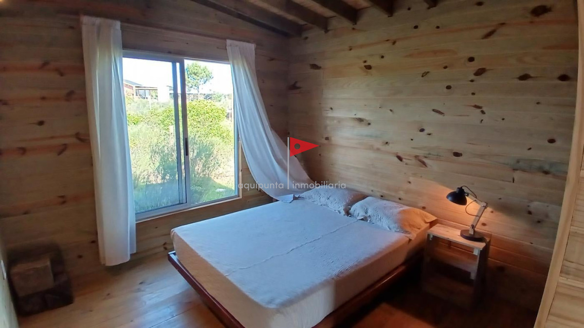 Casa ID.240 - Venta cabaña Punta colorada gran terreno