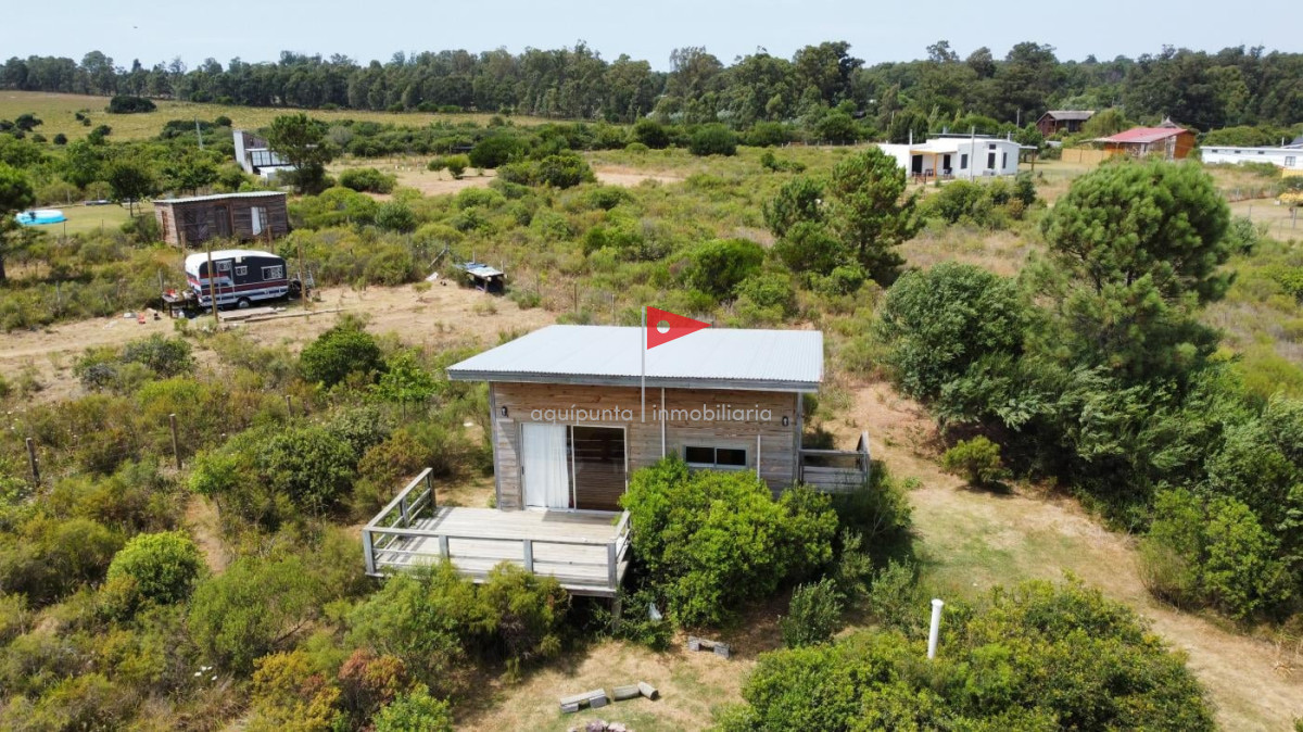 Casa ID.240 - Venta cabaña Punta colorada gran terreno