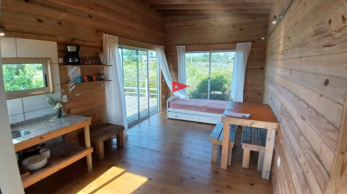 Casa ID.240 - Venta cabaña Punta colorada gran terreno