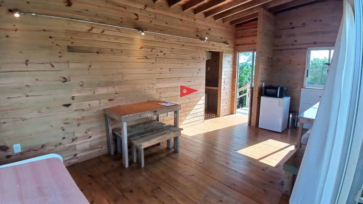 Casa ID.240 - Venta cabaña Punta colorada gran terreno