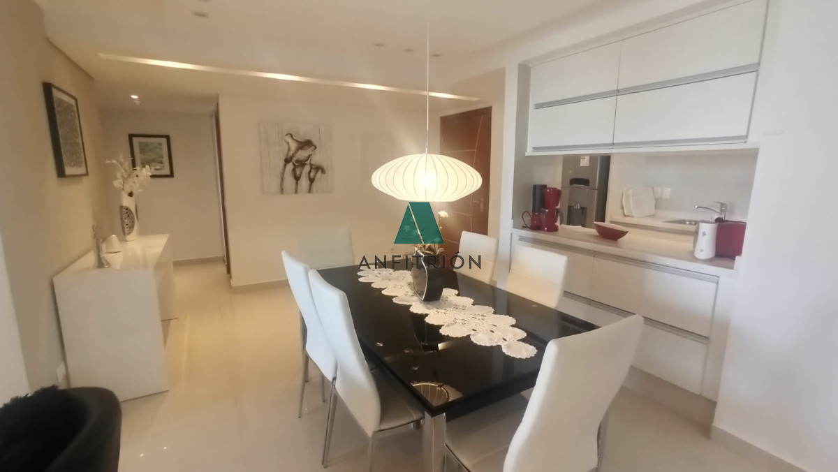 Apartamento ID.155 - Apartamento En Alquiler Anual e Invernal - Zona Mansa Ref. 5809