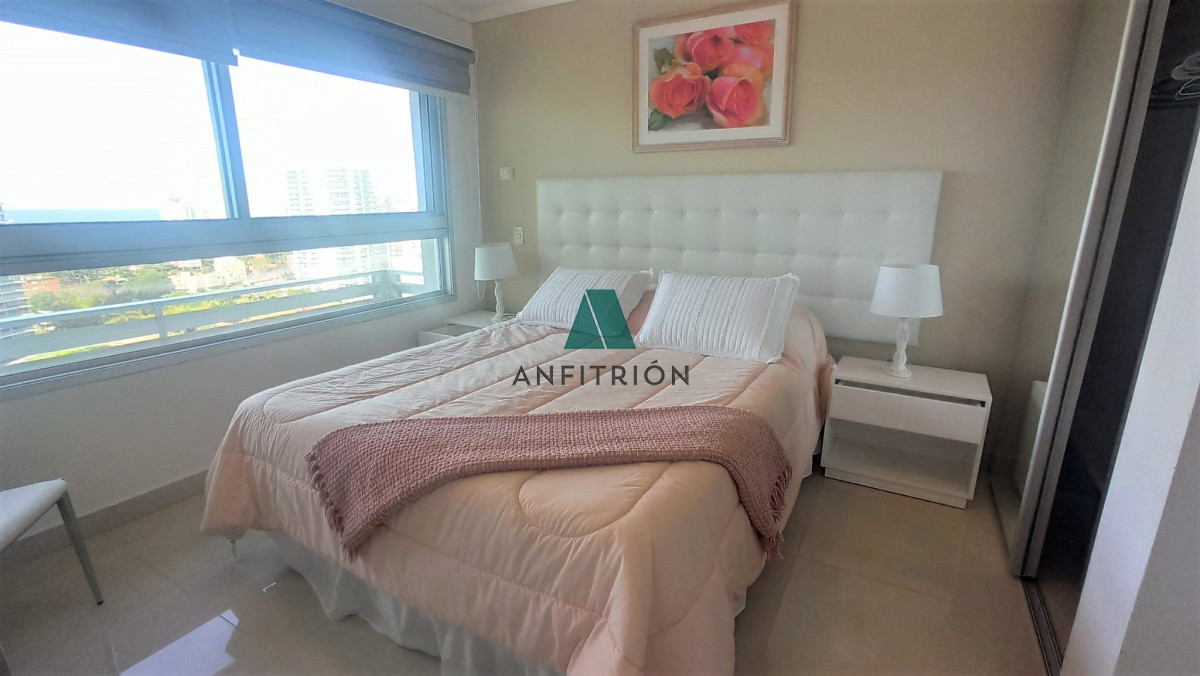 Apartamento ID.155 - Apartamento En Alquiler Anual e Invernal - Zona Mansa Ref. 5809