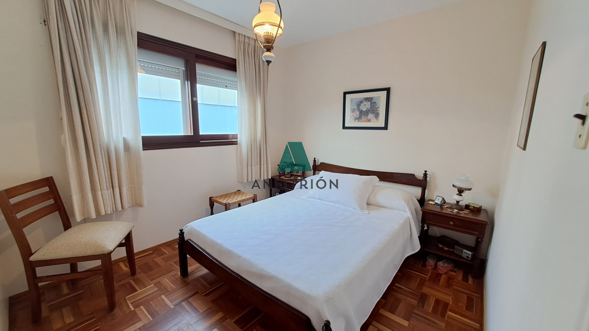 Apartamento ID.197 - Apartamento En Venta - Zona Mansa Ref. 5980