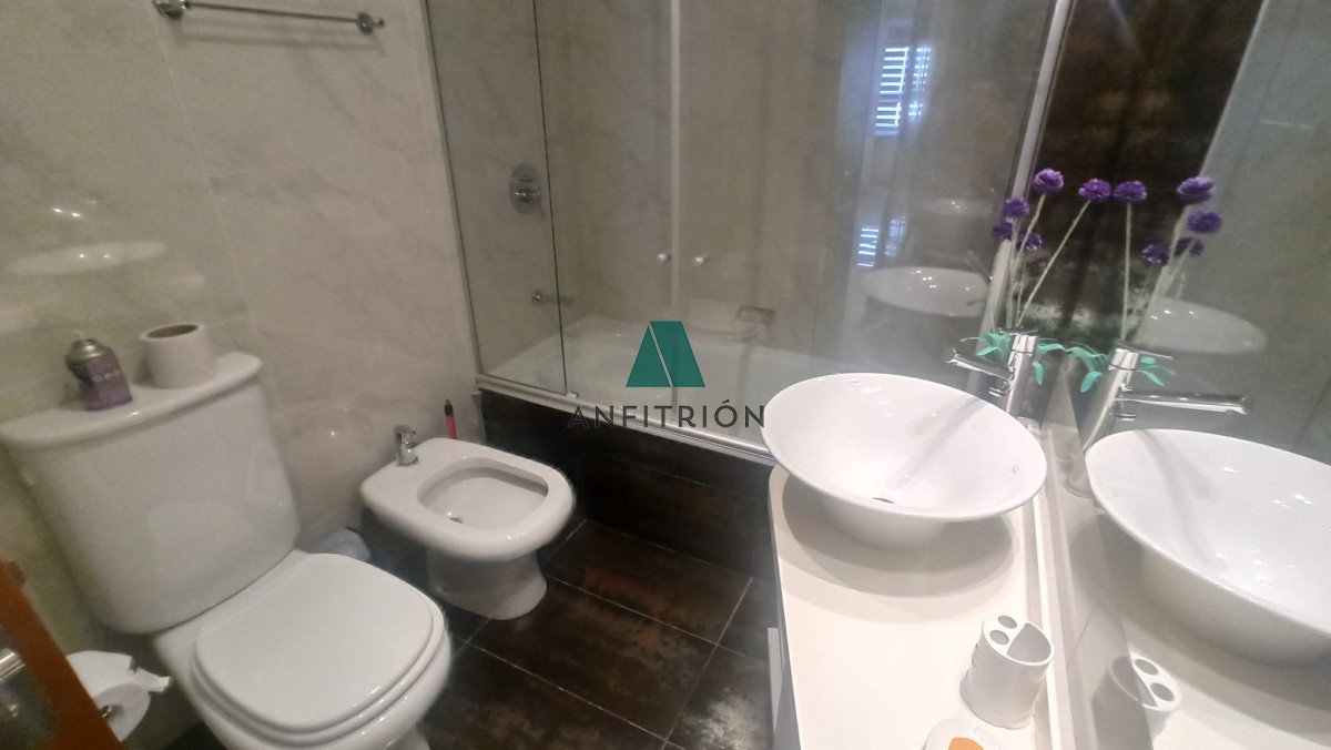 Apartamento ID.155 - Apartamento En Alquiler Anual e Invernal - Zona Mansa Ref. 5809
