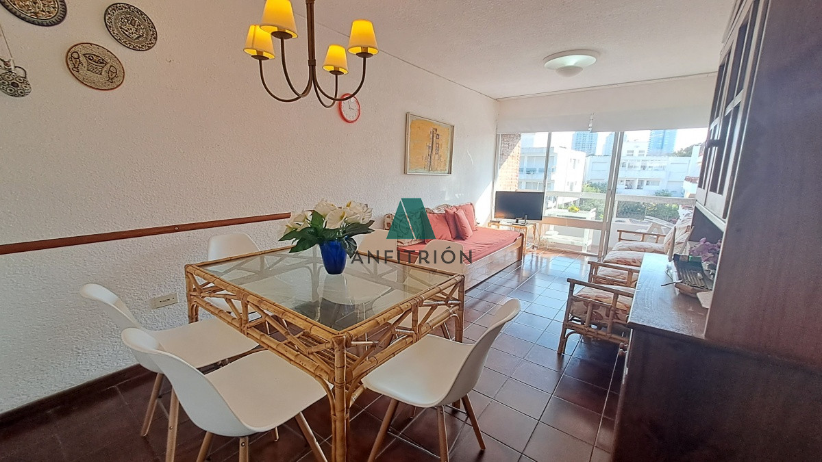 Apartamento ID.196 - Apartamento en Aidy Grill- Punta del Este. Ref. 3968