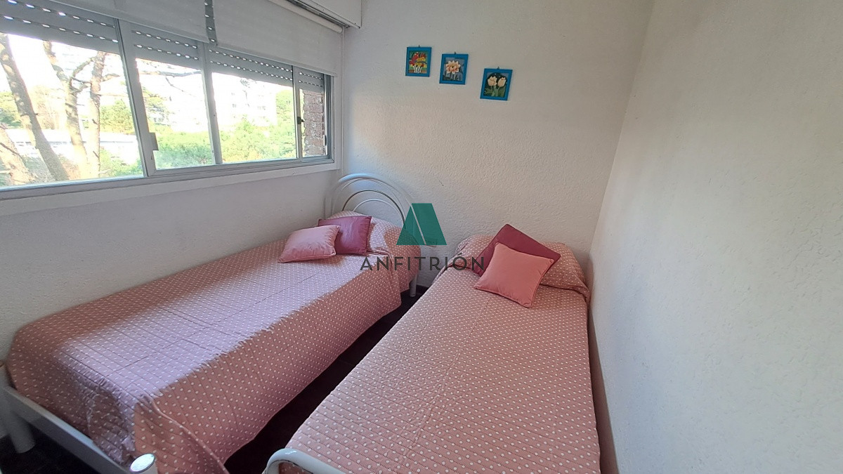 Apartamento ID.196 - Apartamento en Aidy Grill- Punta del Este. Ref. 3968