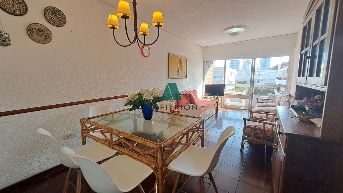 Apartamento ID.196 - Apartamento en Aidy Grill- Punta del Este. Ref. 3968