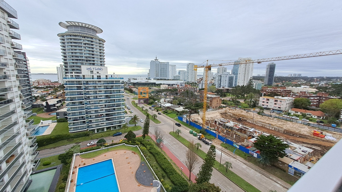 Apartamento en Alquiler de Temporada - Zona Chiverta Ref. 6787 - GSL5497A