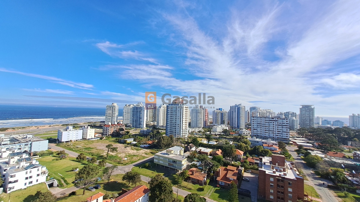 Excelente oportunidad, dos apartamentos en venta - Roosevelt Ref.  4855