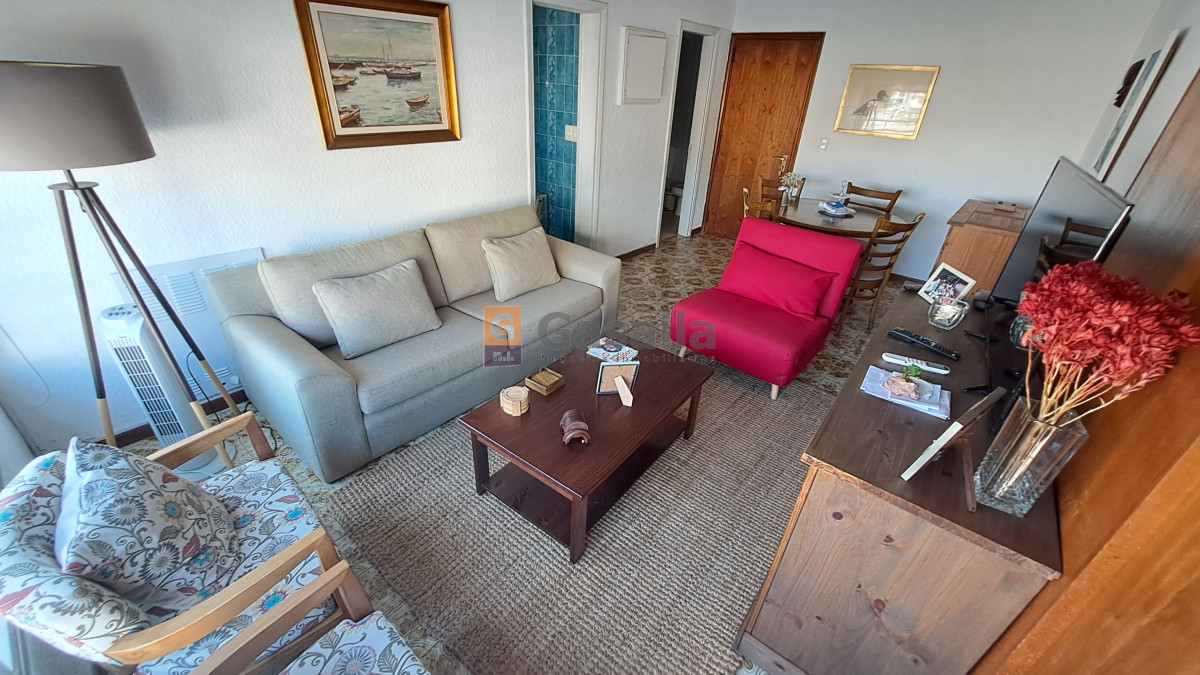 Apartamento En Venta - Zona Península Ref. 7024 - GSL5930A