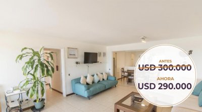 Apartamento en Venta - Zona Península!! Ref. 4236