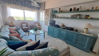 Apartamento en Alquiler Invernal - Zona Roosevelt Ref. 6458