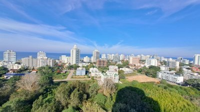 Apartamento en Punta del Este (Roosevelt) Ref. 5947