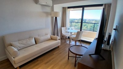 Apartamento en Alquiler Anual e Invernal - Zona Roosevelt Ref. 7164