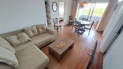 Apartamento en Alquiler Invernal- Zona Roosevelt Ref. 6452