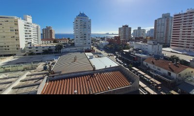 Apartamento En Venta - Zona Península Ref. 7158