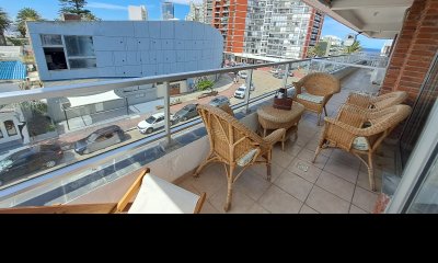 Apartamento En Venta - Zona Puerto Ref. 6950