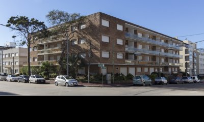 Apartamento en venta en Península - Punta del Este. Ref. 4853