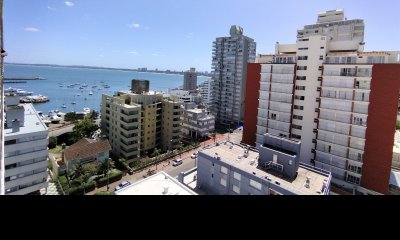 Apartamento En Venta - Zona Península Ref. 5610