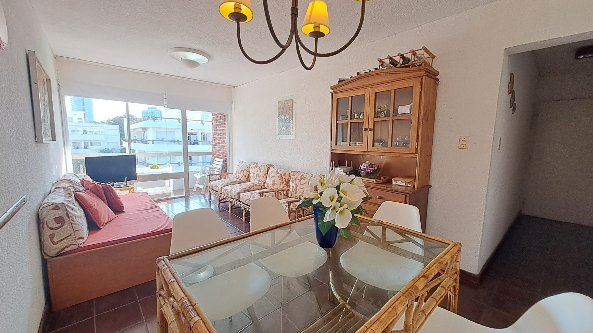 Apartamento en Aidy Grill- Punta del Este. Ref. 3968