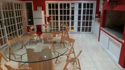 amplia residencia en punta del este en venta y alquiler - cantegril. ref. 4955 - gsl196c