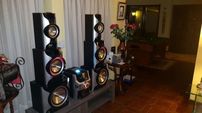 amplia residencia en punta del este en venta y alquiler - cantegril. ref. 4955 - gsl196c