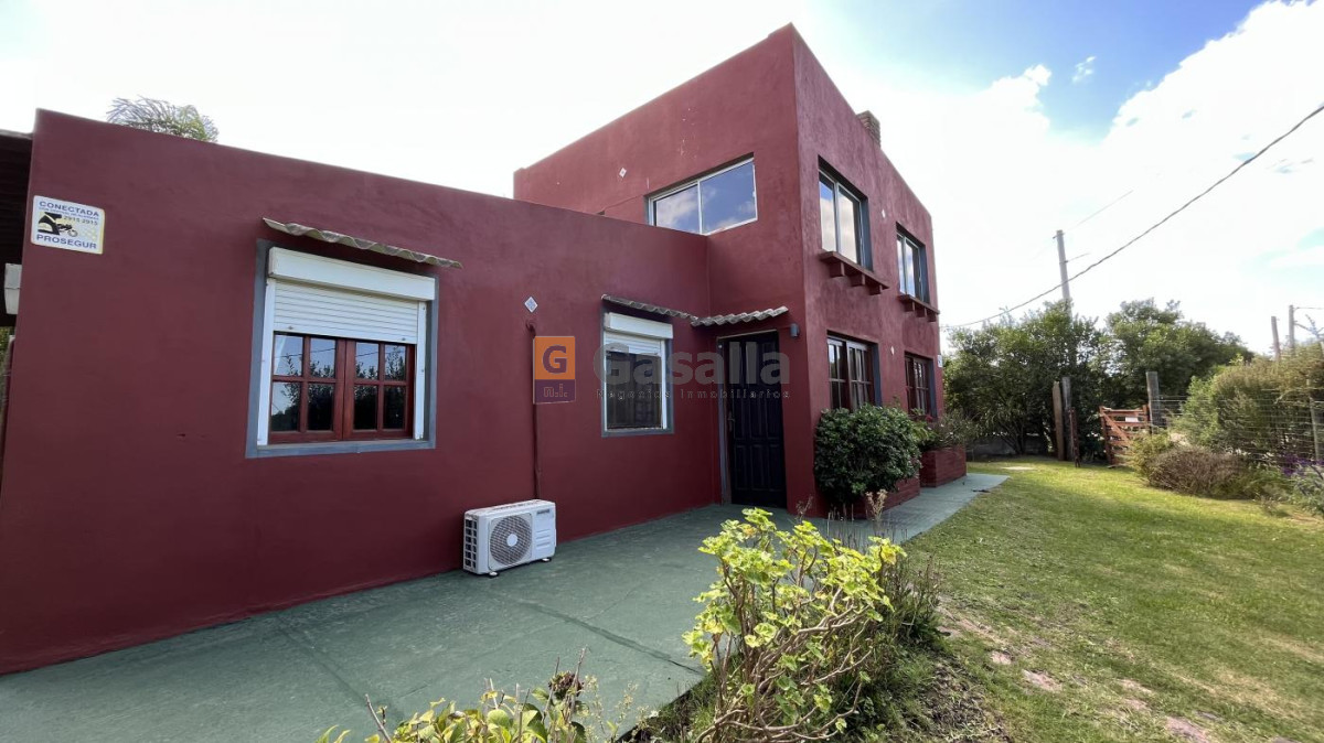 Casa En Venta -  Zona Punta Negra - Ref. 6562
