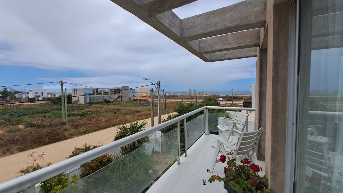 Casa en Alquiler Temporada - Zona Balneario Buenos Aires Ref. 5795