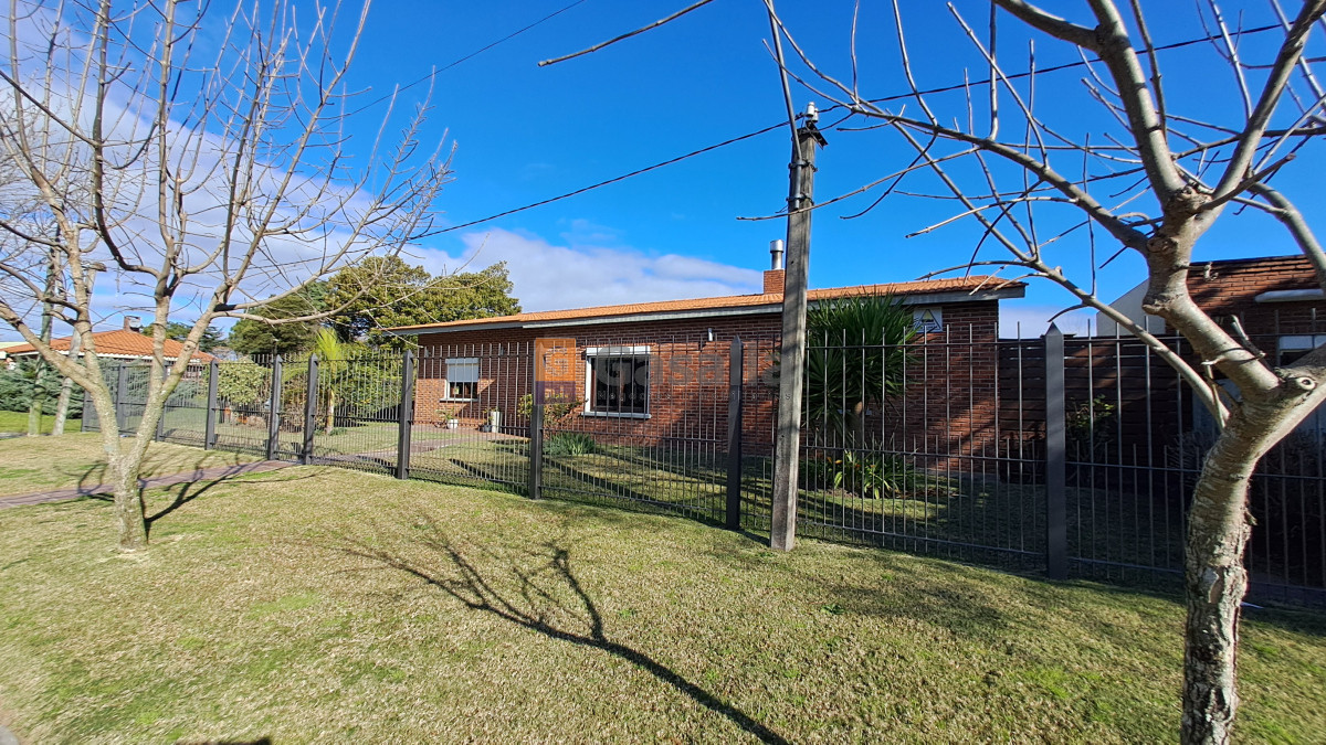 Casa En Alquiler de Temporada - Zona Ipora Ref. 7213 - GSL6204C