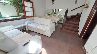 Casa en Alquiler Temporada - Zona Península Ref. 6354