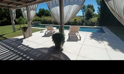 Casa en Punta del Este (Playa Brava) - Ref. 4568