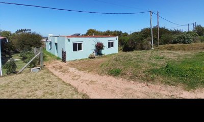 Casa En Venta - Zona Punta Negra -  Ref. 6218
