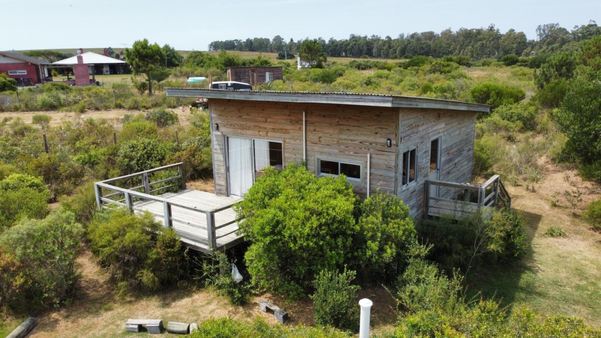 Venta cabaña Punta colorada gran terreno