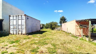 Terreno con contenedor en venta - El Chorro. Ref. 4911