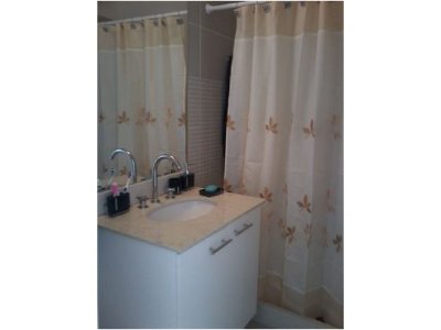 Oportunidad EDIFICIO FRENTE AL SHOPPING CON TODOS LOS SERVICIOS!