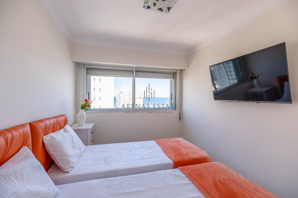 Apartamento ID.1772 - Apartamento de dos dormitorios en Punta del Este ,espectacular vista 