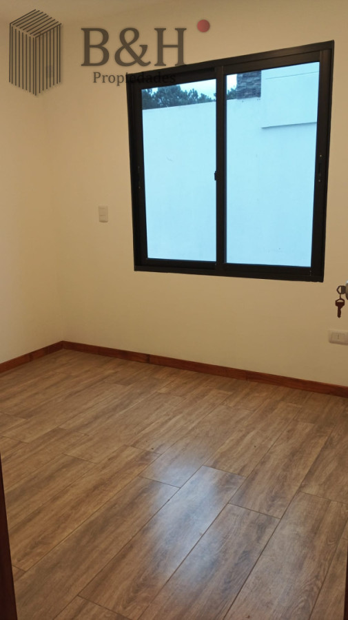 Casa ID.7861 - Casa en VENTA EN Burnett