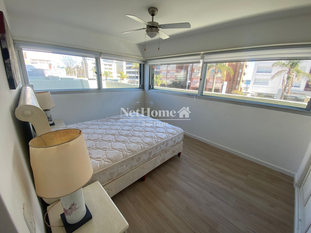 Apartamento ID.164 - Península Lujoso Apartamento 3 Dormitorios  Excelentes Amenities A pasos de todos los servicios